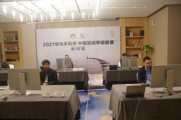 2021圍甲季後賽第二輪第2場圖集：柯羋辜丁頂尖對抗