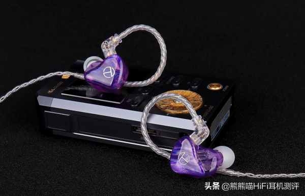 宏大聲場，HiFi高性價比，TRN聲學14動鐵次旗艦X7純動鐵耳機評測