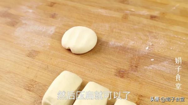 家常快速糖餅，不用發麵，外酥裡軟，香甜可口，涼了也不硬