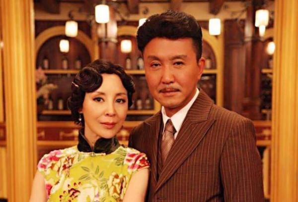 至今恩愛如初的6對明星夫妻,最長相戀34年,這才是榜樣 至今恩愛如初的6對明星夫妻,最長相戀34年,這才是榜樣