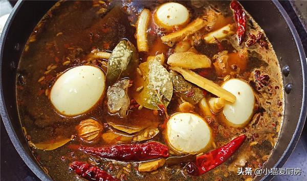 你們喜歡吃滷味嗎？中秋節動手做一個滷味拼盤吧！用來配啤酒最棒