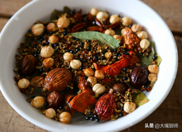 在家做“萬能滷水”，5000元配方免費分享，滷啥都好吃，建議收藏