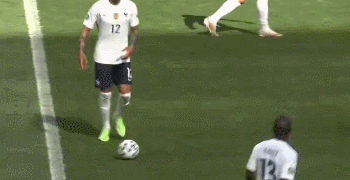 人物｜吉魯：個性非凡的團隊型前鋒 冠軍不撒謊！用過的教練都說好