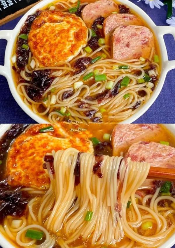 麵條別再煮著吃了，學會這樣做頓頓吃不膩，每次一大盤都不夠