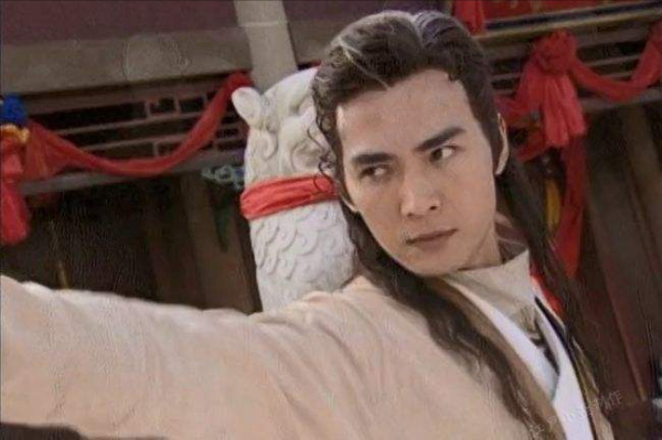 《小李飛刀》偏愛吳京，李尋歡老婆被搶，賈靜雯的顏值排不上前三