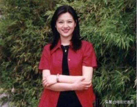 這些年離世的央視主播，兩名出意外，5位患癌逝世，最年輕僅33歲