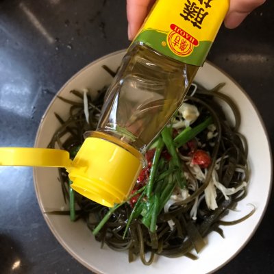 一定要收藏的涼拌海帶絲，簡單零失敗