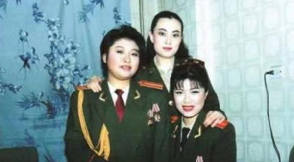 李宇春留長髮，徐崢有頭髮，韓紅不胖，你還能認得出來嗎？