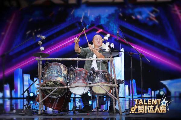 上線3期即引熱議，鄧紫棋搞怪謝霆鋒嚴格，這部綜藝就這麼火了？