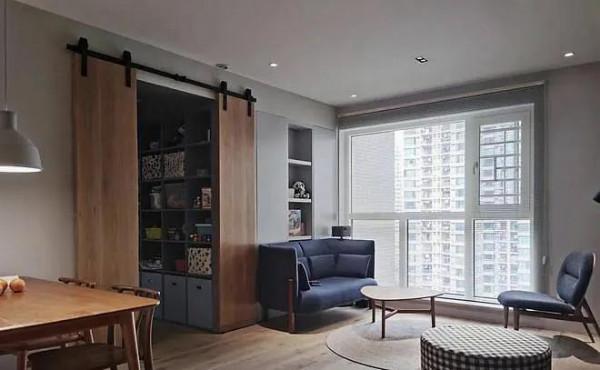 不要電視牆的客廳，後悔沒早點看到