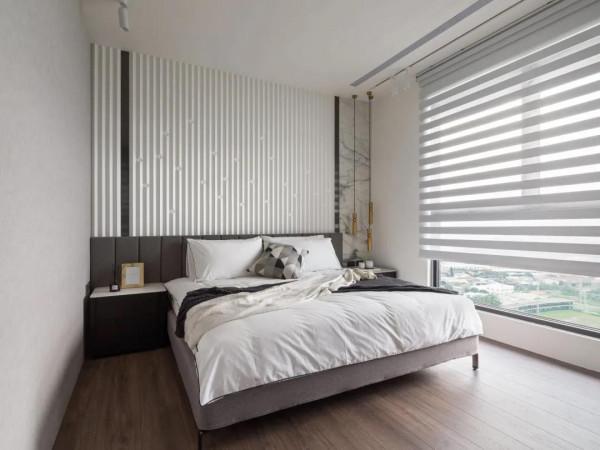 140㎡現代極簡，玻璃隔斷書房高階又通透