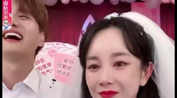 金恩聖張檬結婚後直播帶貨精神