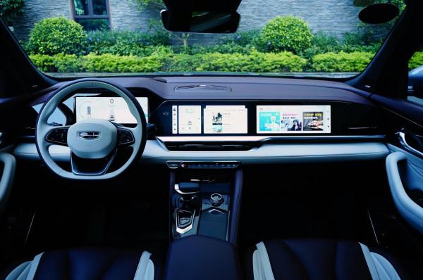 動力強勁 大而敏捷 四驅系統響應快 吉利星越L四驅版試駕測評 動力強勁 大而敏捷 四驅系統響應快 吉利星越L四驅版試駕測評