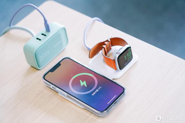 小巧不佔地,插座的再進化:自帶USB快充的綠聯30W/65W智充魔盒 小巧不佔地,插座的再進化:自帶USB快充的綠聯30W/65W智充魔盒