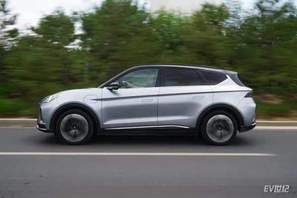 高速見功力:京津長途往返體驗極狐阿爾法T 高速見功力:京津長途往返體驗極狐阿爾法T