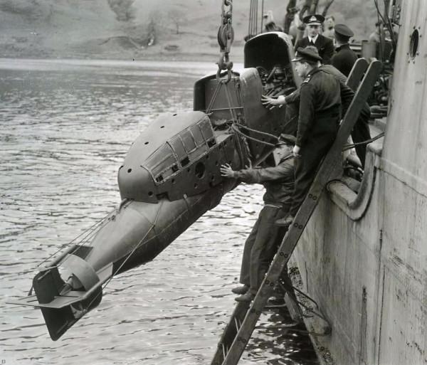 在北方女王的陰影下——擊沉“提爾匹茨”號的不懈努力 在北方女王的陰影下——擊沉“提爾匹茨”號的不懈努力