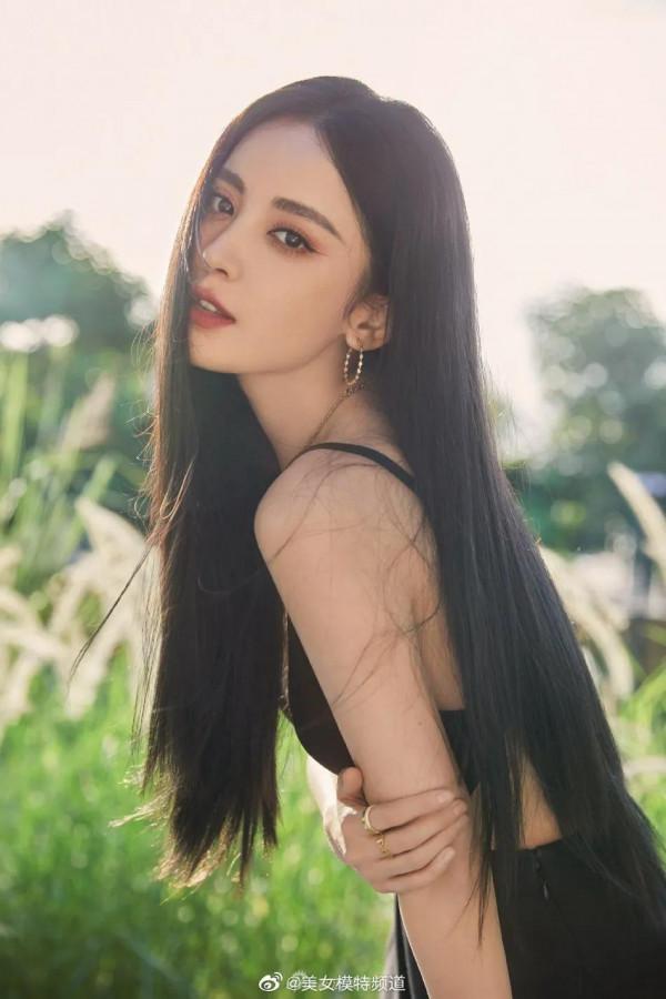 90後女神明星高畫質寫真集，趕緊收藏轉發