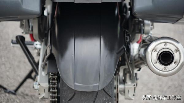 守護經典，將雅馬哈GTS1000擁入懷中（細節部分）