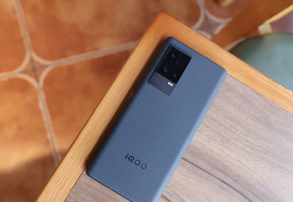 螢幕、顏值還是價效比？這幾款手機各領域&OpenCurlyDoubleQuote;最強&rdquo;！買到即是賺到