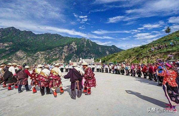 真實的女兒國，女人治國理家，靠走婚繁衍生息，其後裔在哪兒