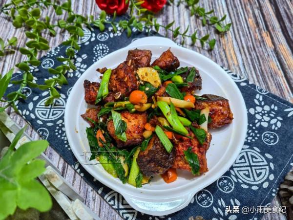 江西大姨捎來的美食，它是鄱陽湖特產，家家戶戶都要做過年炒著吃