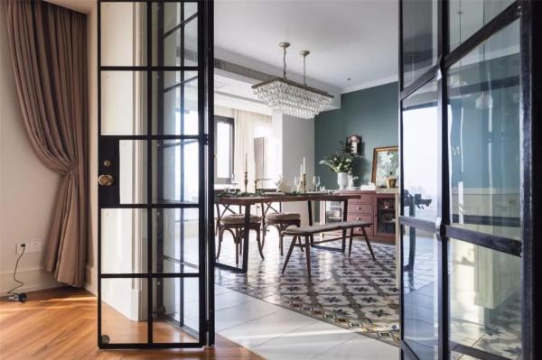 218㎡江景大平層，僅裝修就花了75W，“2房改1房”超級睿智！曬曬