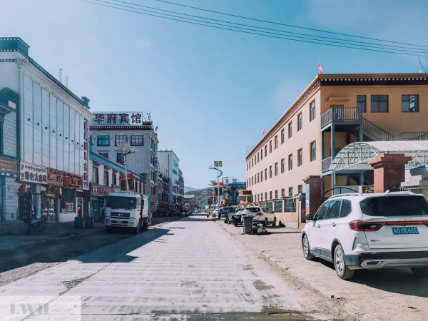 兩個人，一輛車，阿里北線無人區穿越