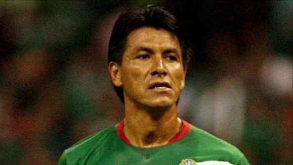 “青蛙王子”與“花蝴蝶”:中北美霸主墨西哥足球歷史最佳11人 “青蛙王子”與“花蝴蝶”:中北美霸主墨西哥足球歷史最佳11人