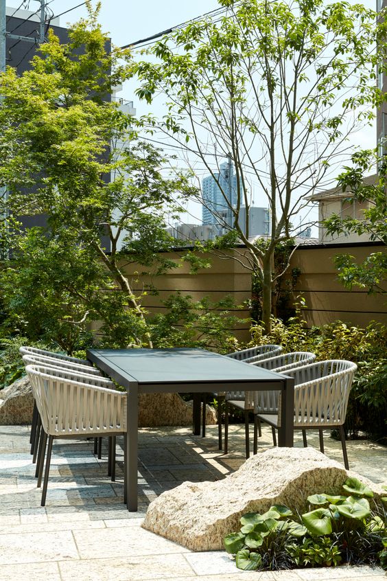 想要有個美翻的院子沒那麼簡單,光地面就有這麼多鋪法,講究頗多 想要有個美翻的院子沒那麼簡單,光地面就有這麼多鋪法,講究頗多