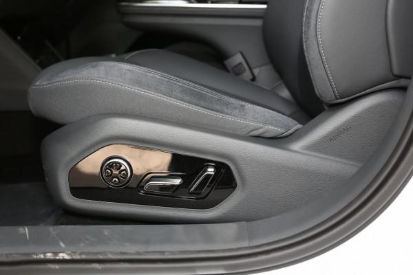 29.19萬,配L3級自動駕駛,708km續航,實拍極狐阿爾法S 29.19萬,配L3級自動駕駛,708km續航,實拍極狐阿爾法S