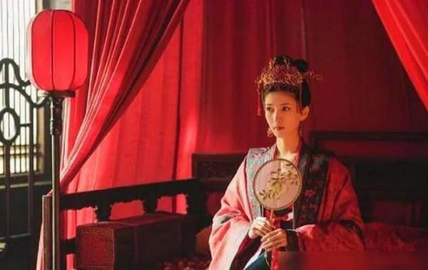 一嫁夫死,二嫁夫亡,第三次嫁給了皇上 一嫁夫死,二嫁夫亡,第三次嫁給了皇上