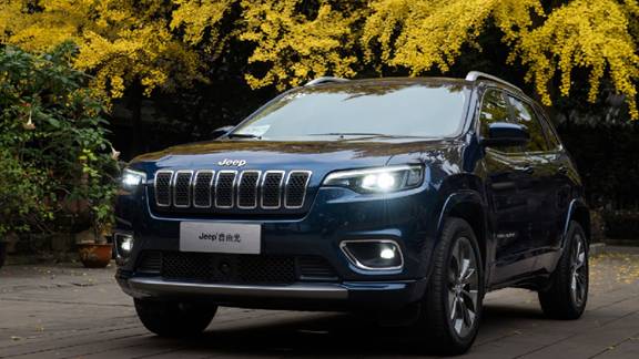 遠離人山人海 跟著自由光赴一場的草原探險之旅! 遠離人山人海 跟著自由光赴一場的草原探險之旅!