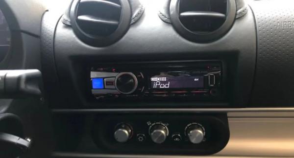 她讓你1秒忘記法拉利！高配5系的錢就能買超跑？