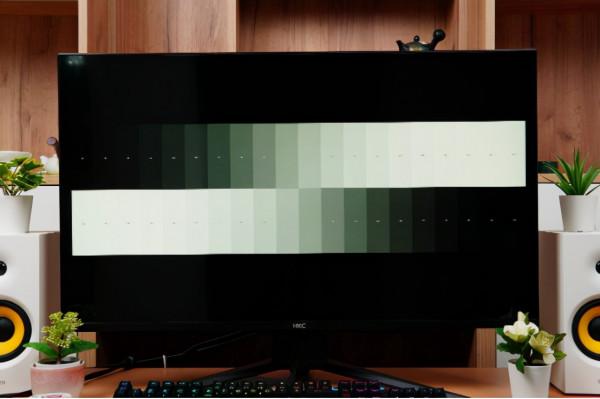 這才叫降維打擊！無敵！HKC T3252U 4K顯示器剁手體驗