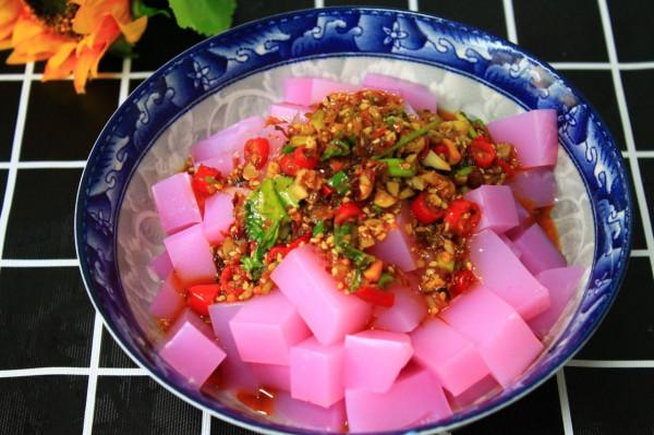 做撈涼粉時,記住比例“115”,涼粉不斷,勁道爽滑,比賣得好吃 做撈涼粉時,記住比例“115”,涼粉不斷,勁道爽滑,比賣得好吃