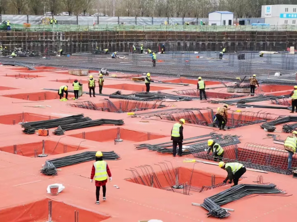 快問快答｜貼必定S-CLF II代(中國紅)強力交叉層壓膜自粘防水卷材