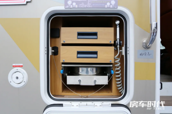 隆翠凱歌C630雙拓旅行版 大空間質感享受 開啟美好精緻的車旅生活