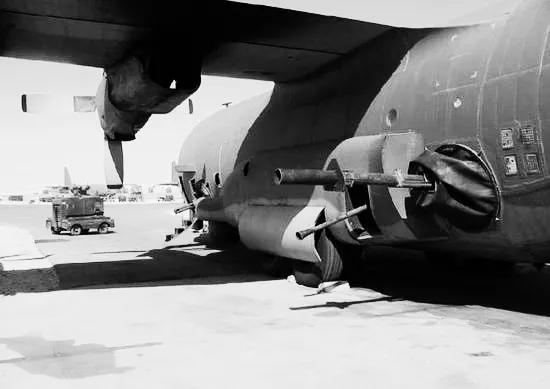 財大氣粗的美國人,直接動用c47運輸機運送中國遠征軍 財大氣粗的美國人,直接動用c47運輸機運送中國遠征軍