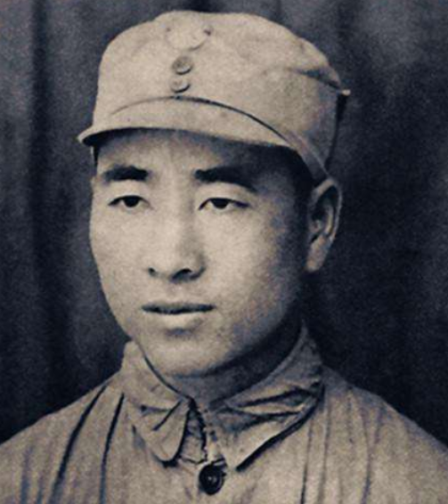 1955年全軍大授銜,這麼重要的場合,為何有3位元帥缺席了? 1955年全軍大授銜,這麼重要的場合,為何有3位元帥缺席了?