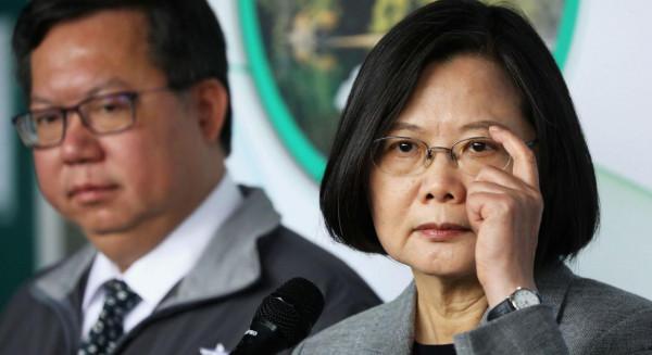 彩排？我軍臺海演練打航母，美防長喊話，島內釋出“戰時動員令”