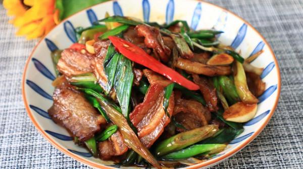 20塊錢做3道菜,葷素搭配好吃又解饞,老公說:看來米飯不夠吃了 20塊錢做3道菜,葷素搭配好吃又解饞,老公說:看來米飯不夠吃了