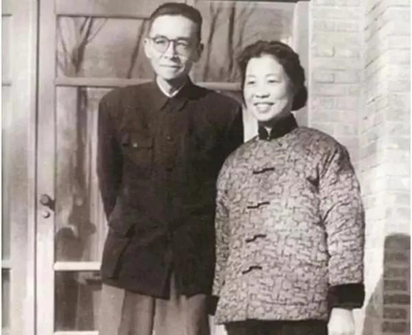 梁思成第二任妻子林洙:梁思成先生其實愛我,更甚於愛林徽因 梁思成第二任妻子林洙:梁思成先生其實愛我,更甚於愛林徽因