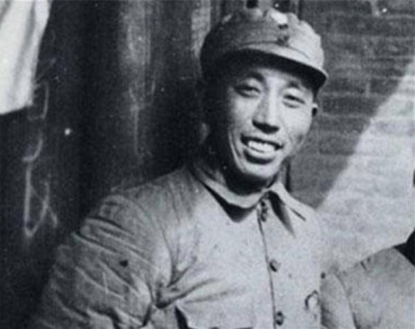 1981年，鄧小平的10天新疆之行，堅定了要恢復生產建設兵團的決心