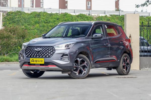 瑞虎5x，小型SUV，搭載1&period;5T&plus;CVT，車子容易上手，售價10&period;09萬