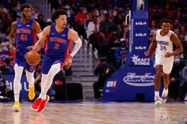 今日NBA:公牛擊敗爵士,威少夫婦恐怖裝扮,狀元得到生涯第一分 今日NBA:公牛擊敗爵士,威少夫婦恐怖裝扮,狀元得到生涯第一分