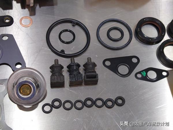 「滿眼經典」一臺四代高爾夫的重生之路,圓潤外表下美感別具鋒芒 「滿眼經典」一臺四代高爾夫的重生之路,圓潤外表下美感別具鋒芒