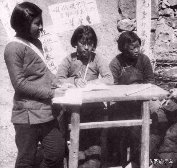 老人被日軍抓去帶路,靈機一動用桐油做飯,日本兵集體中毒被殲 老人被日軍抓去帶路,靈機一動用桐油做飯,日本兵集體中毒被殲