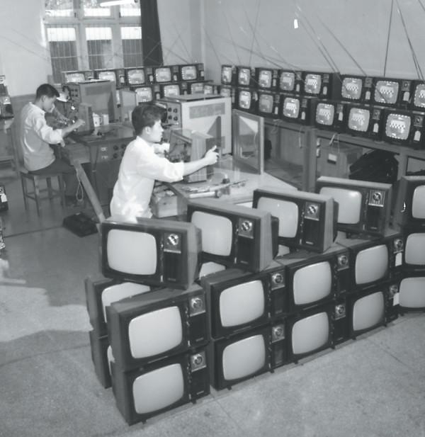 中國彩電屠龍往事1:聯合破圍,貼身肉搏,中國彩電十年一劍 中國彩電屠龍往事1:聯合破圍,貼身肉搏,中國彩電十年一劍