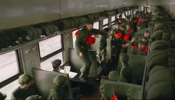 《王牌部隊》熱播，爭議不斷，與《士兵突擊》相比它到底差在哪裡