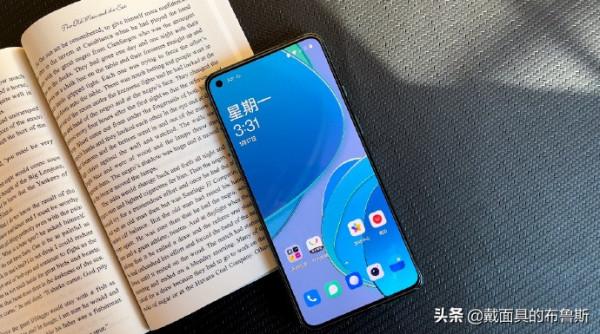 一加8T&colon;小清新的商務手機